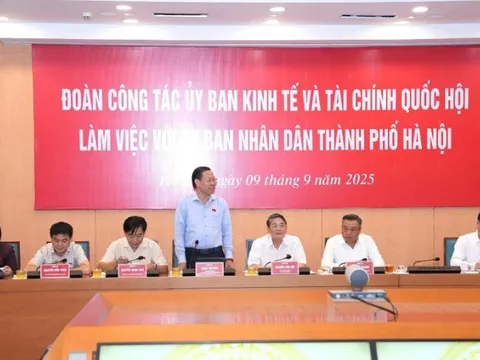 Hà Nội đề xuất Chính phủ hỗ trợ xây dựng các kịch bản tăng trưởng chi tiết cho năm 2026 ​