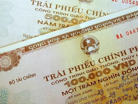 Thị trường TPCP tháng 8: Huy động hơn 11.400 tỷ đồng, giao dịch thứ cấp tăng mạnh