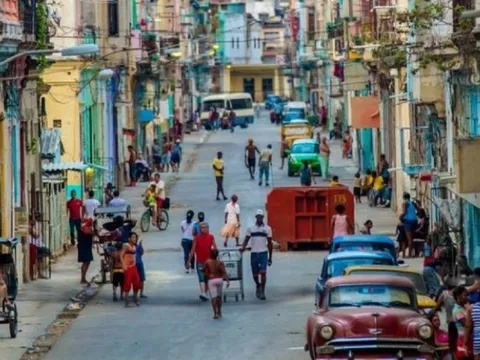Hơn 410 tỷ đồng ủng hộ Cuba sau chưa đầy một tháng phát động