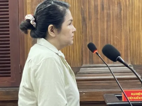 Ca sĩ Quốc Kháng lĩnh 18 năm tù, VKS khẳng định cáo trạng truy tố đúng người, đúng tội