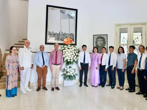 Hội LHPN phường Cửa Nam tích cực hưởng ứng cuộc vận động ủng hộ nhân dân Cuba