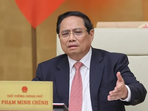 Thủ tướng: Phải vượt mục tiêu 3.000km đường cao tốc trong năm nay