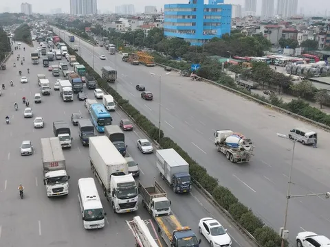 Mức thu phí sử dụng đường bộ đối với xe ô tô theo đề xuất mới nhất