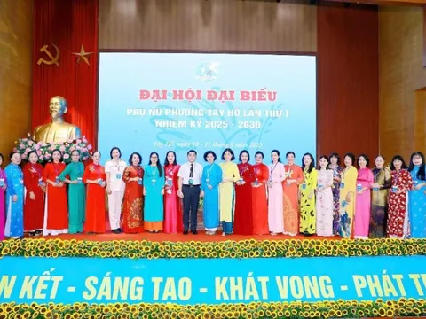 Đại biểu phấn khởi, kỳ vọng đổi mới từ Đại hội Phụ nữ Tây Hồ lần thứ I