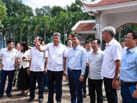 Kiểm tra tiến độ Dự án Khu lưu niệm Trưởng ban Thường trực Quốc hội Bùi Bằng Đoàn