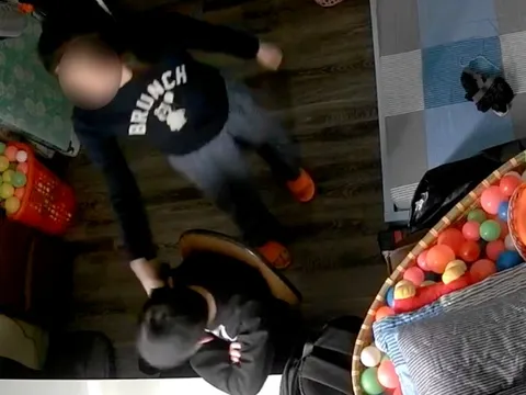 Tin mới nhất vụ bé trai viết "tâm thư kêu cứu" bị mẹ kế bạo hành