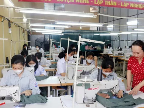 Nghị quyết 71 mở đường cho tự chủ giáo dục nghề nghiệp