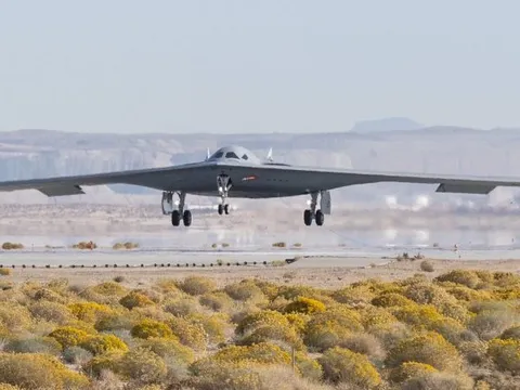 B-2 và B-21: Từ huyền thoại đến siêu vũ khí định hình chiến tranh tương lai