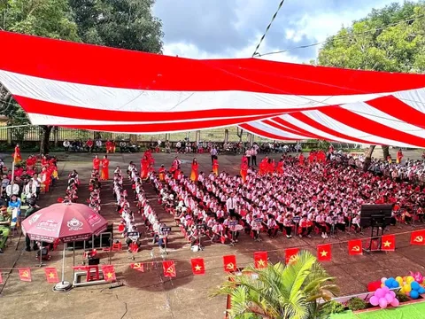 Nghị quyết 71 – Kỳ vọng mới cho ngôi trường vùng biên