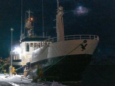 Số phận con tàu dài 39 mét của Nga “ở lì” quá lâu tại cảng Na Uy