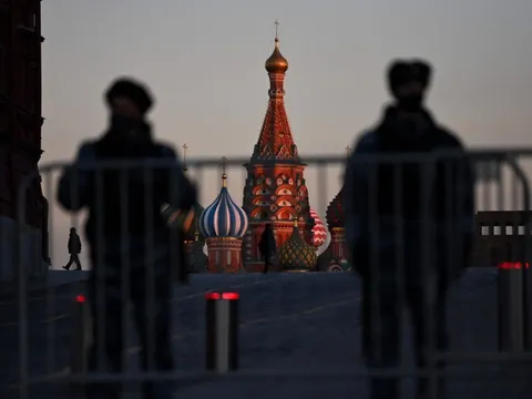 Nguyên nhân EU hoãn “vô thời hạn” gói trừng phạt thứ 19 đối với Nga