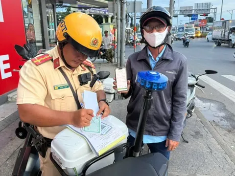 Tp.HCM: Được nộp phạt vi phạm giao thông bằng mã QR code trực tiếp trên đường