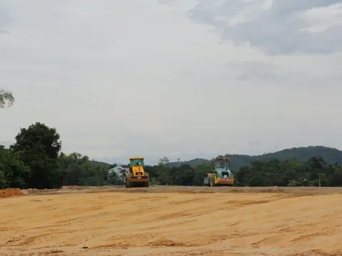 Hà Tĩnh: Tháo gỡ 'điểm nghẽn', tăng tốc giải ngân vốn đầu tư công