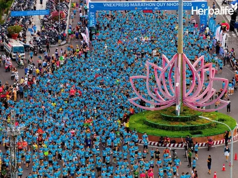 Hơn 12.000 vận động viên tham gia giải chạy VnEpxress Marathon Quy Nhơn 2025