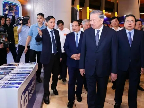 Triển lãm Thành tựu Y tế nổi bật: Việt Nam đẩy mạnh ứng dụng công nghệ cao trong khám chữa bệnh