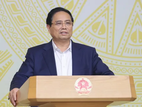 Thủ tướng: Xử lý cán bộ yếu kém, tiêu cực trong giải ngân vốn đầu tư công