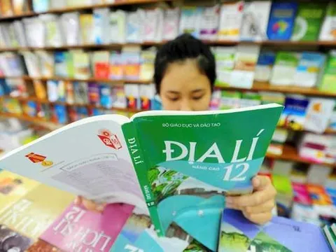 Chính thức sửa đổi, bổ sung một số nội dung trong Chương trình giáo dục phổ thông