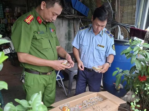Hà Nội: Liên tiếp phát hiện vi phạm khi kinh doanh bánh Trung thu
