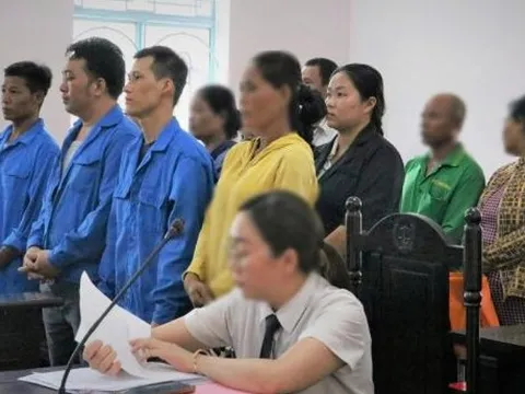 Bi kịch khi người thân tiếp tay "bán" con, cháu ra nước ngoài