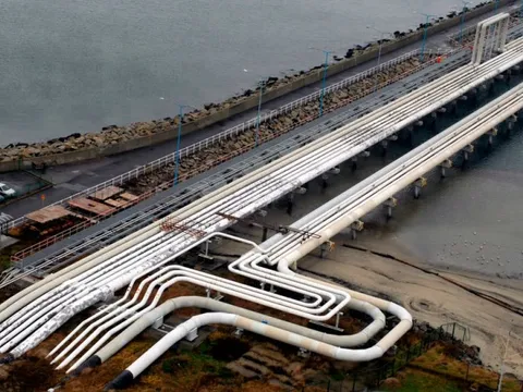 Slovakia nêu kịch bản để từ bỏ dầu Nga