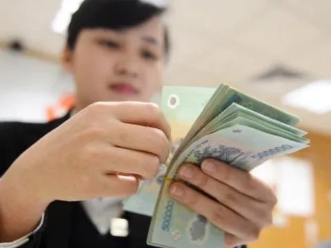 Bản tin 20/9: Đề xuất mức tiền công 300% cho người lao động làm thêm giờ ngày nghỉ lễ, Tết