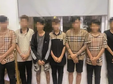 Bắt nhóm thiếu niên chuyên phá cốp xe công nhân trong khu công nghiệp