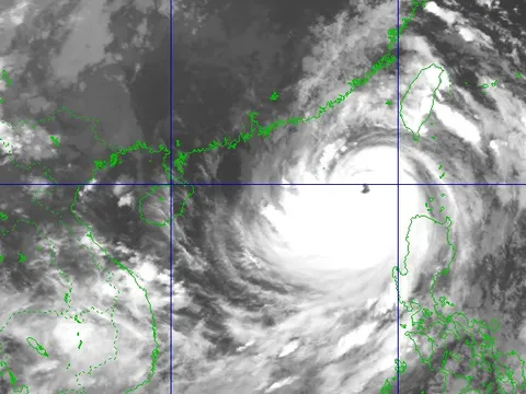 Bão RAGASA ảnh hưởng trực tiếp đất liền Việt Nam vào khoảng ngày 25/9