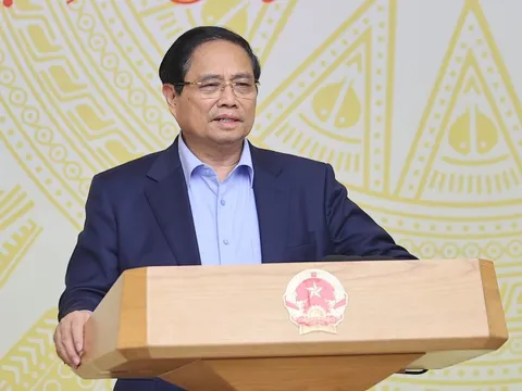 Thủ tướng: Kiểm điểm rõ trách nhiệm lãnh đạo trong việc gỡ thẻ vàng IUU