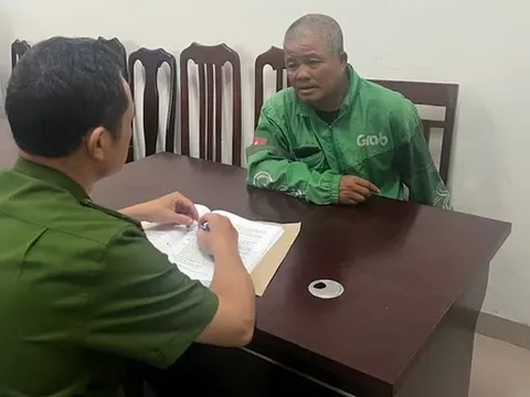 Tạm giữ hình sự gã xe ôm "ngựa quen đường cũ" môi giới mại dâm cho U60