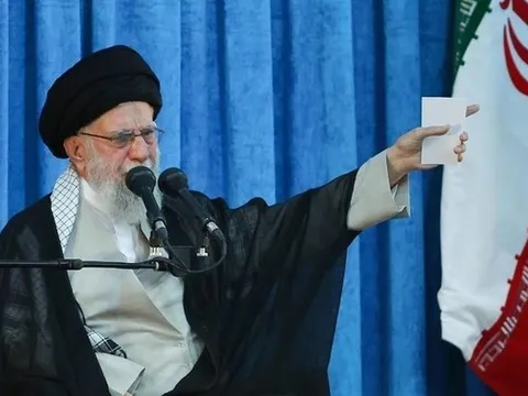 Lãnh tụ tối cao Iran: “Chúng tôi không có kế hoạch sử dụng vũ khí hạt nhân”