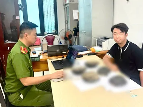 Khởi tố nam thanh niên vận chuyển 5 cá thể rùa