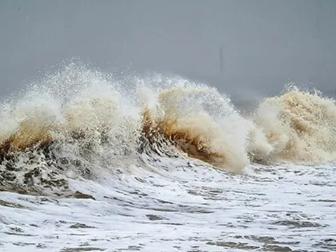 Bão Bualoi tăng cấp "chóng mặt", hướng thẳng nơi này