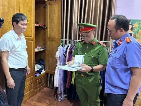 Bắt hai lãnh đạo công ty đường sắt