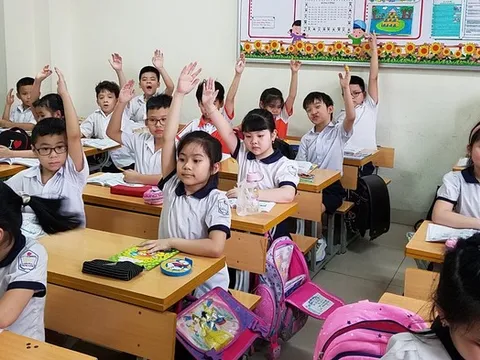 Quy định về trách nhiệm của giáo viên chủ nhiệm khi khen thưởng, kỷ luật học sinh từ 31/10/2025