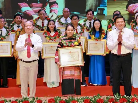 Gia Lai tôn vinh 80 gương điển hình tiên tiến phong trào thi đua yêu nước