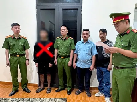 Bắt thiếu niên 17 tuổi cầm đầu nhóm dùng dao chém người trong đêm