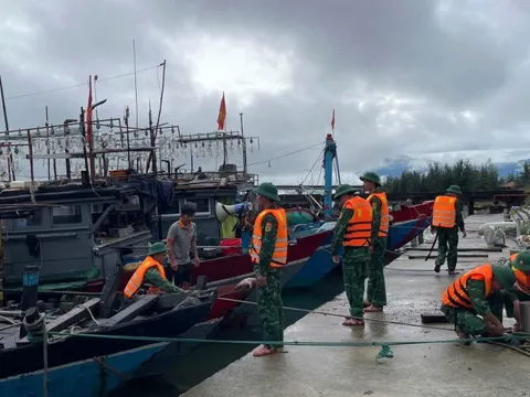 Quảng Trị, Quảng Ngãi cấm biển từ 17h chiều nay (27/9)