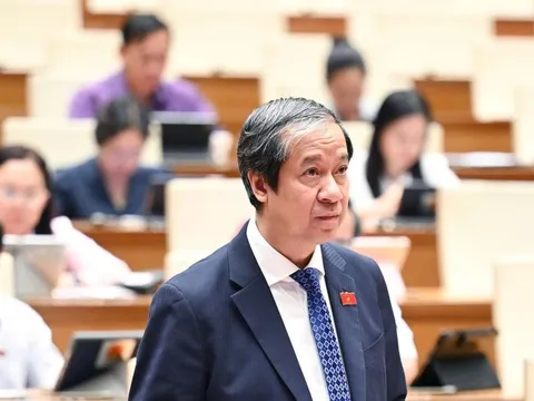 Bộ trưởng GD&ĐT nêu lý do cần thiết duy trì kỳ thi tốt nghiệp THPT