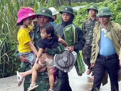 Chỉ đạo của Thường trực Ban Bí thư về việc ứng phó bão số 10 (Bualoi)