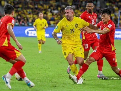 Vụ giấy tờ cầu thủ Malaysia trận gặp tuyển Việt Nam: Quyết định của FIFA và phản ứng từ Malaysia