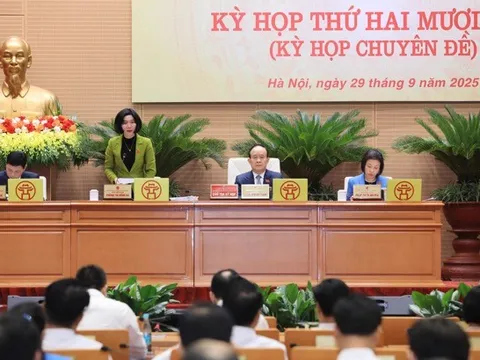 HĐND thành phố Hà Nội thông qua các ​nghị quyết về thu, chi ngân sách