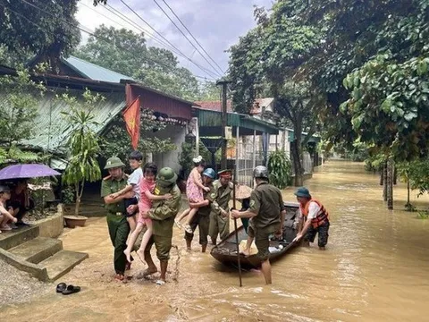 Sẵn sàng thu dung, cấp cứu, điều trị kịp thời nạn nhân do bão, mưa lũ