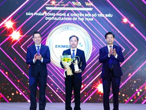 Eximbank lần thứ 3 liên tiếp nhận giải thưởng “Sản phẩm công nghệ và chuyển đổi số tiêu biểu năm 2025”