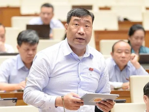 Viên chức "chân trong, chân ngoài" nếu không kiểm soát dễ dẫn đến xung đột lợi ích