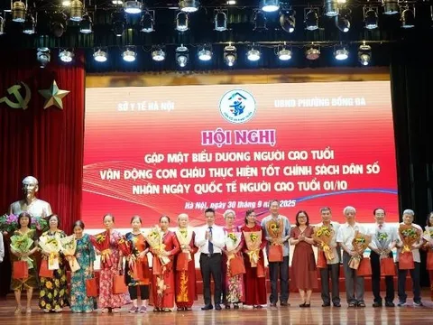 Hà Nội: Gặp mặt, biểu dương người cao tuổi nhân Ngày Quốc tế Người cao tuổi 1/10