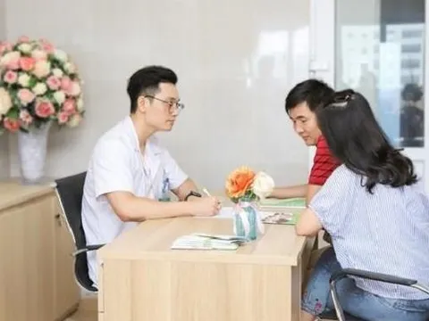 Hưởng ứng Ngày quốc tế người cao tuổi và quốc tế trẻ em gái