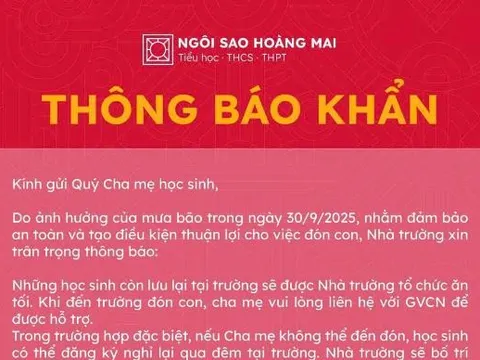 Nhiều trường học ở Hà Nội cho học sinh ăn, ngủ lại trường vì mưa lớn