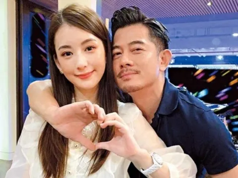 Nam diễn viên nổi tiếng showbiz "thưởng nóng" tiền tỷ cho vợ trẻ kém 22 tuổi khi hạ sinh con thành công