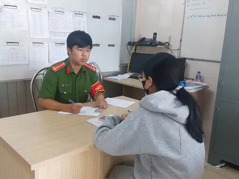 Sau 2 lần chuyển tiền, nữ sinh mới biết mình sập bẫy công an “dỏm”