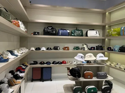 Đột kích “thiên đường hàng hiệu” giả quanh chợ Hàn